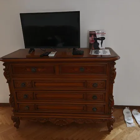 Apartment 88